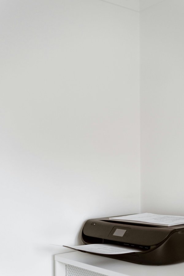 Imprimante sans encre : Économisez jusqu'à 800 € par an